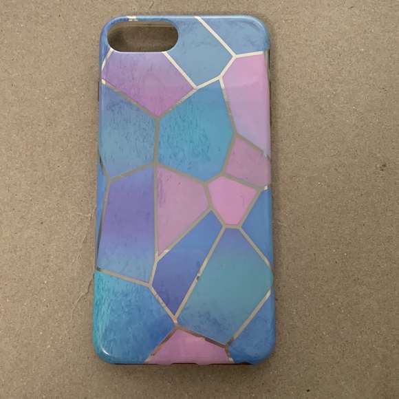 3 Classic Casely Covers for iPhone 8 Plus - Picture 3 of 5